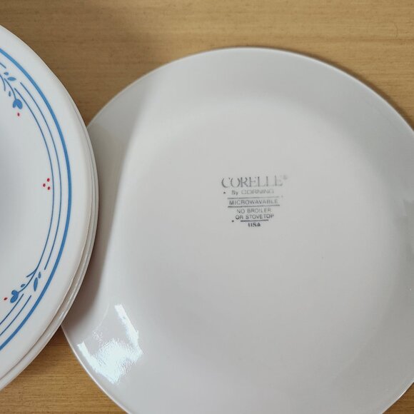 4  Corelle Country Violets Bread and Butter Plates - Picture 4 of 4